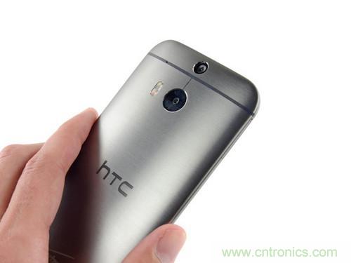 牛人強(qiáng)拆！新HTC One(M8)真機(jī)精密做工難修理