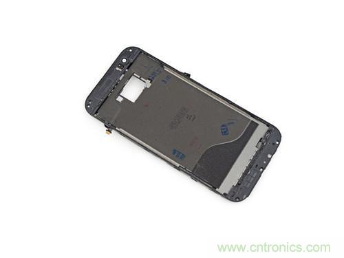 牛人強(qiáng)拆！新HTC One(M8)真機(jī)精密做工難修理