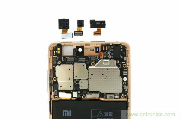 小米手機(jī)4S超詳細(xì)拆解：內(nèi)外硬件大升級