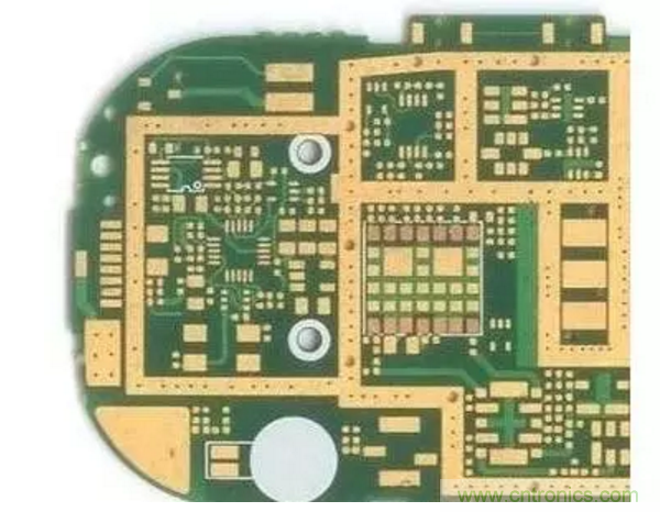 PCB板上為什么要“貼黃金”？看看你的板子上有“金手指”嗎？